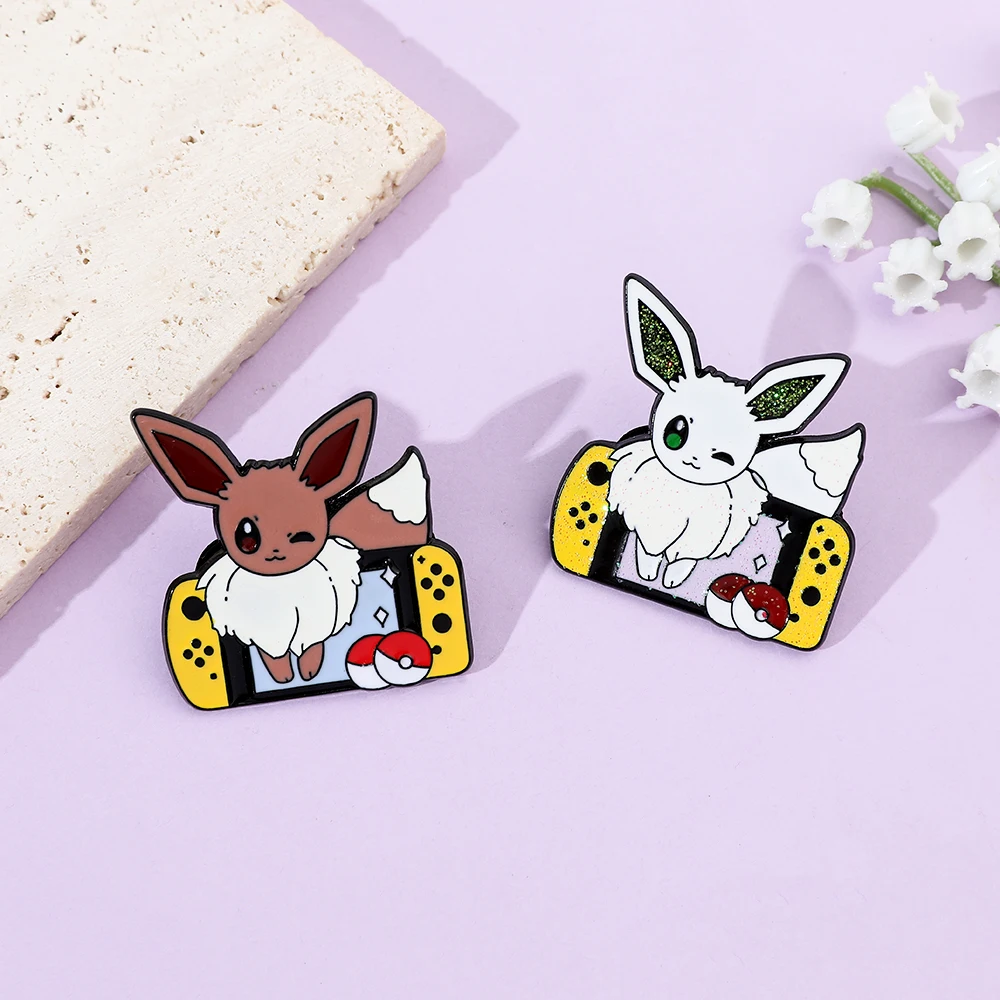 2 Pcs Anime Elf Cartoon Brooch - Board Games recension och pris