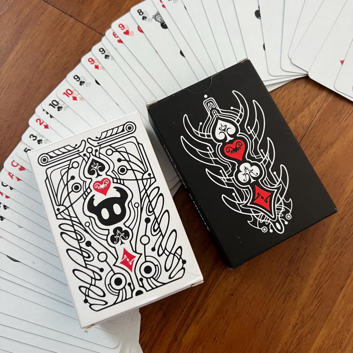 Hollow Knight Standard Poker C - Board Games recension och pris